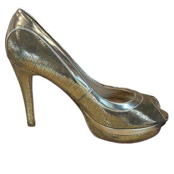 Marc fisher metallic textured gold 4.5” stiletto heel shoes 1” platform size 6 - Picture 1 of 9